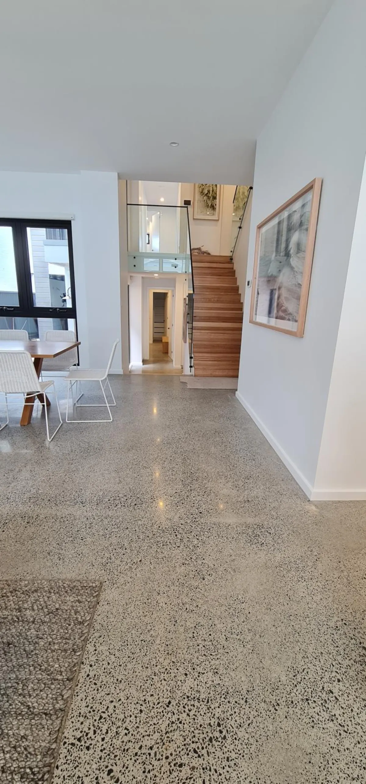 Stairwell & living refresh